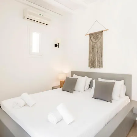 Zen - Mg Mykonos * Πλατύς Γιαλός